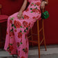 Maxikjole i cheongsam-stil med volanger og vide ermer med rosa blomstertrykk